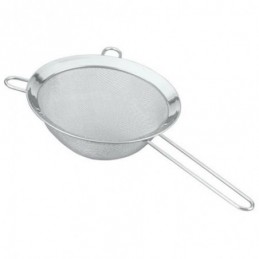 COLADOR INOX. 20 CM....